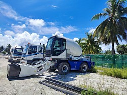 self loading concrete mixer